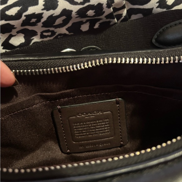 COACH Black Leather Chain Shoulder Bag/Crossbody - Picture 6 of 7